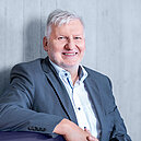 Dipl.-Ing. Roland Bach Dipl.-Ing. Roland Bach